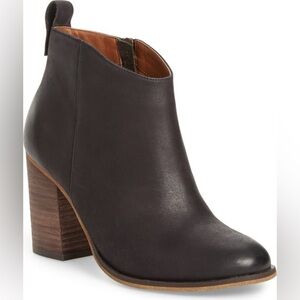 Nordstrom BP. Lance 3” Block Heel Ankle Bootie Black Zip Leather Size 7.5M